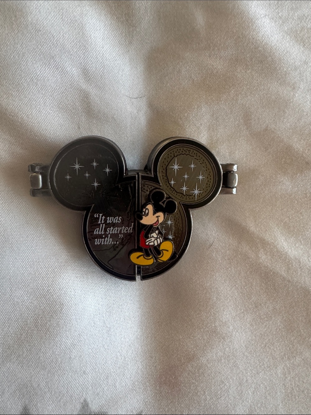 Disney Mickey Mouse Pin